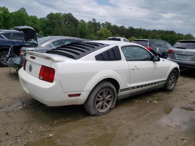 2005 Ford Mustang