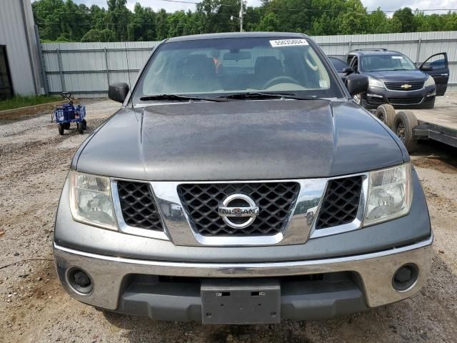 2008 Nissan Frontier Crew Cab LE