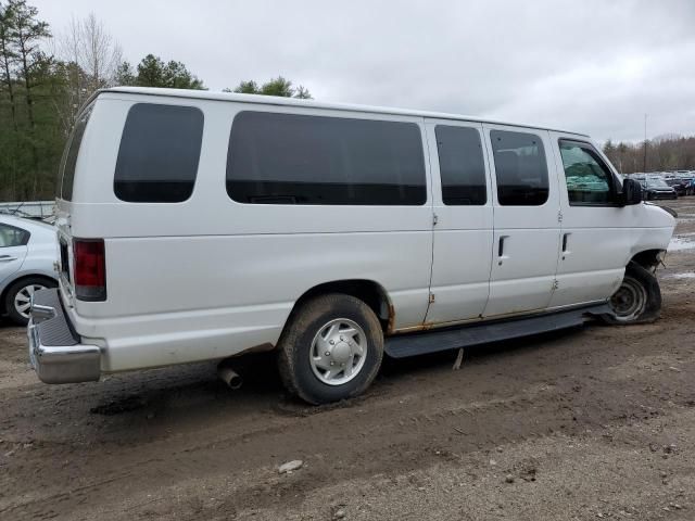 2013 Ford Econoline E350 Super Duty Wagon