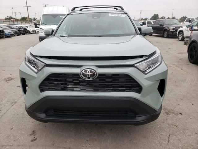 2023 Toyota Rav4 XLE Premium