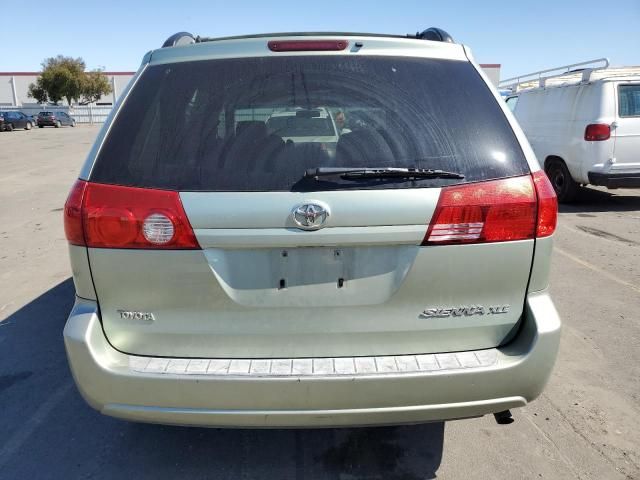 2006 Toyota Sienna XLE