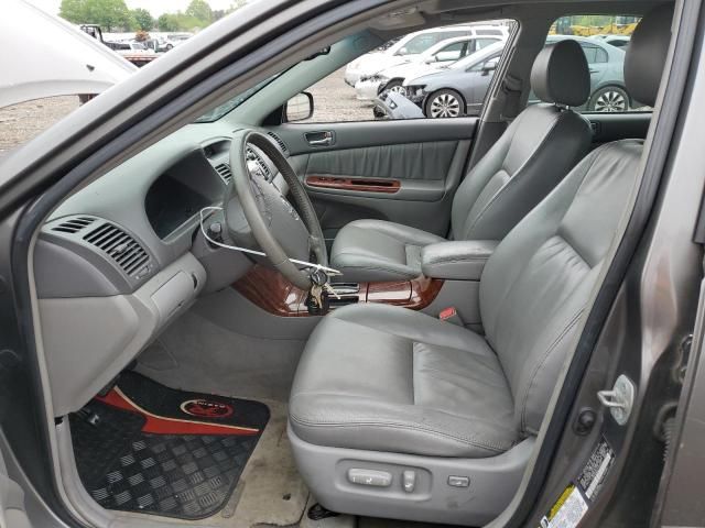 2005 Toyota Camry LE