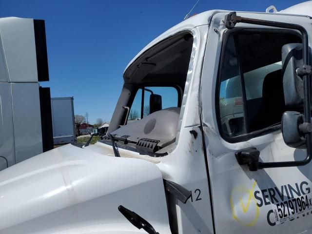 2019 Freightliner Chassis S2G