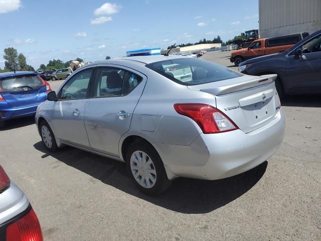 2013 Nissan Versa S