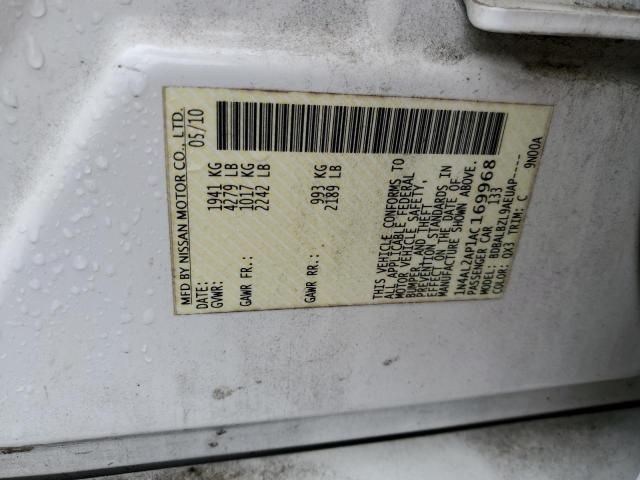 2010 Nissan Altima Base