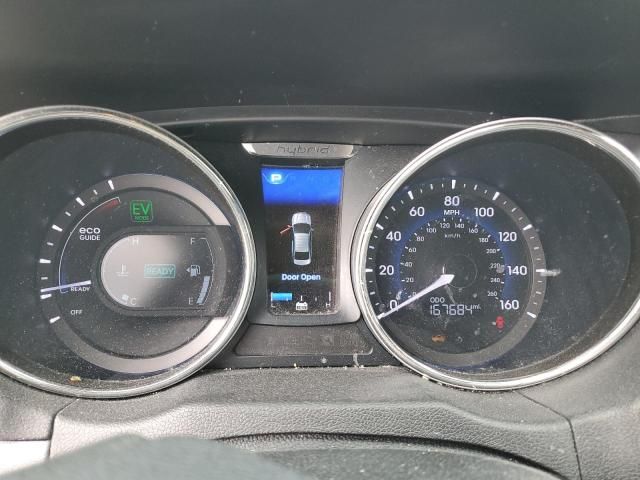 2013 Hyundai Sonata Hybrid