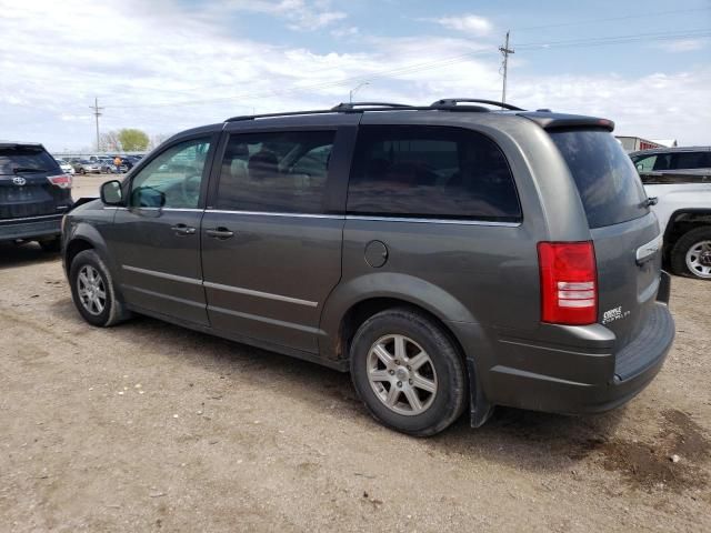 2010 Chrysler Town & Country Touring