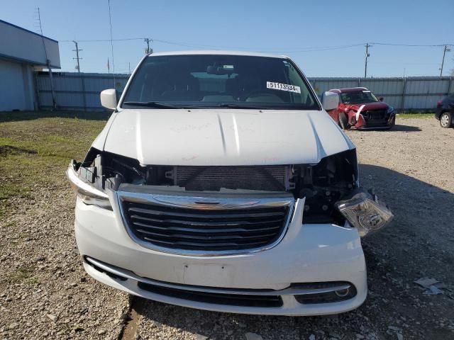 2014 Chrysler Town & Country S