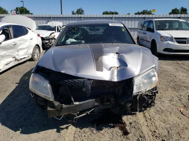 2013 Dodge Avenger SE