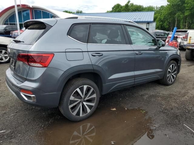 2024 Volkswagen Taos SE