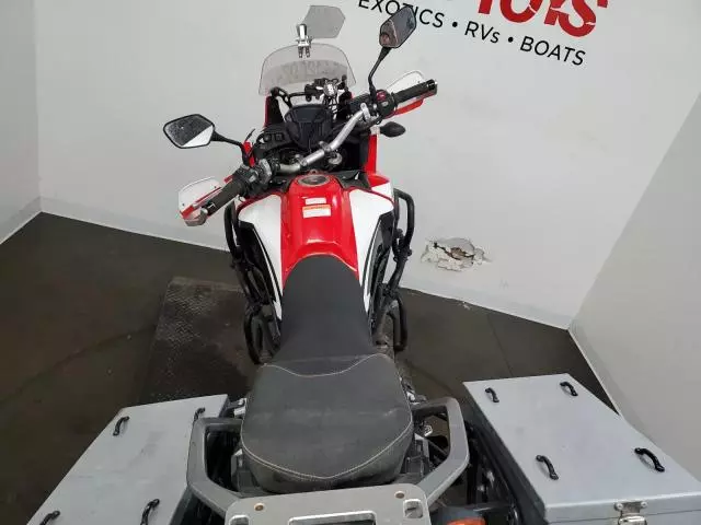 2017 Honda CRF1000