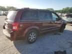 2009 Chrysler Town & Country Touring