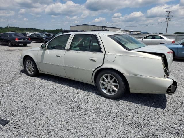 2010 Cadillac DTS Luxury Collection