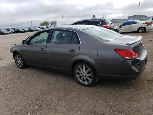 2005 Toyota Avalon XL