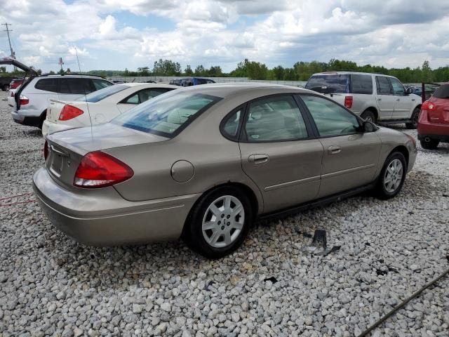 2006 Ford Taurus SE