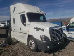 Salvage trucks for sale at Reno, NV auction: 2019 Freightliner Cascadia 125