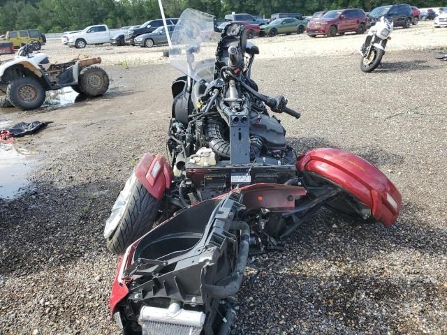 2017 Can-Am Spyder Roadster F3-T