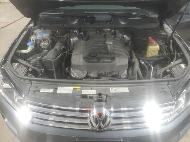 2015 Volkswagen Touareg V6