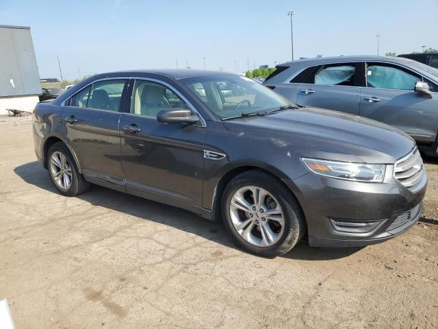 2016 Ford Taurus SEL