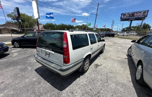 2000 Volvo V70 XC