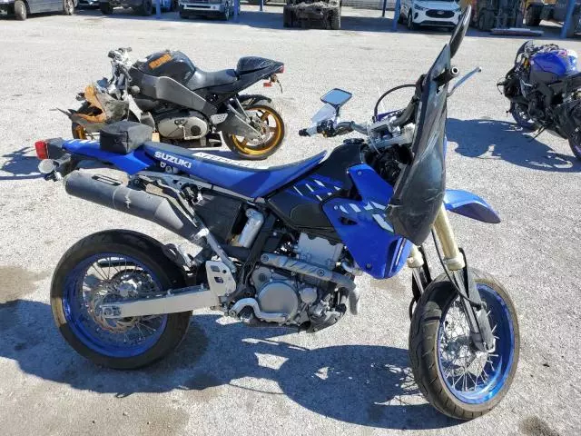 2023 Suzuki DR-Z400 SM