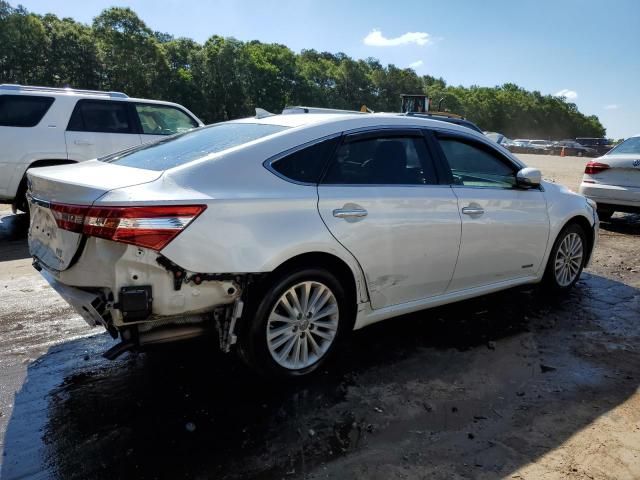 2013 Toyota Avalon Hybrid