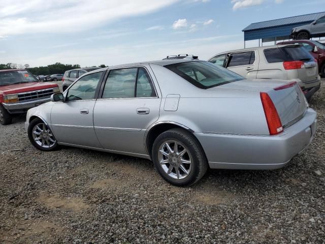 2010 Cadillac DTS Luxury Collection