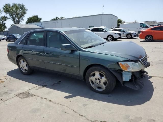 2004 Toyota Avalon XL