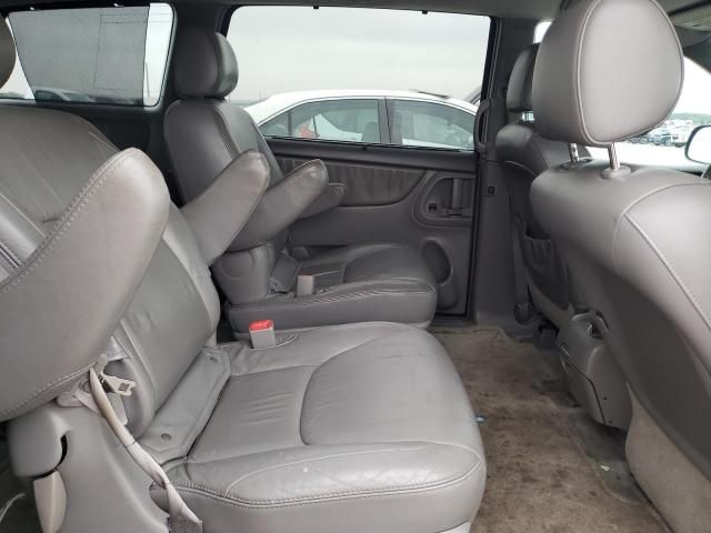 2006 Toyota Sienna XLE