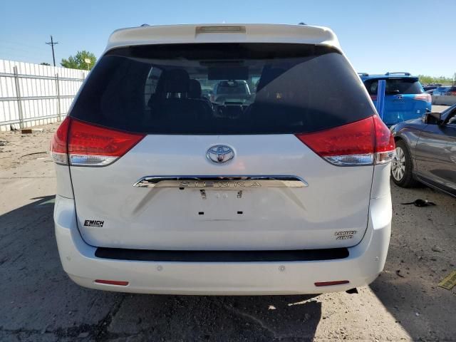 2011 Toyota Sienna XLE