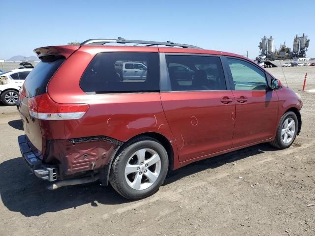 2012 Toyota Sienna LE