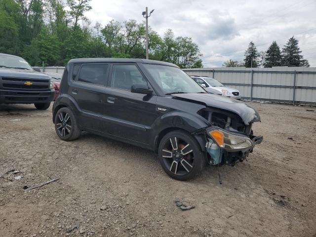 2010 KIA Soul +