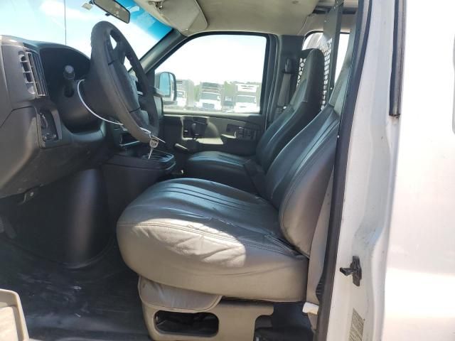 2003 Chevrolet Express G2500