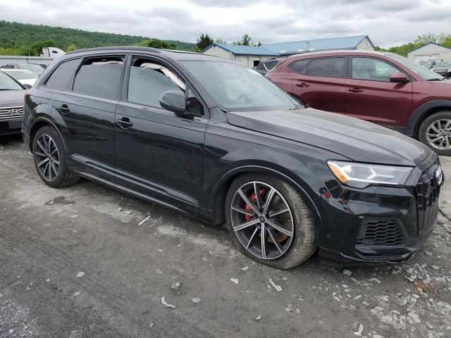 2023 Audi SQ7 Prestige