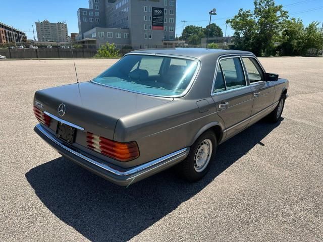 1985 Mercedes-Benz 500SE