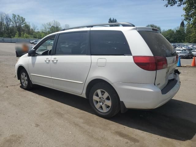 2005 Toyota Sienna CE