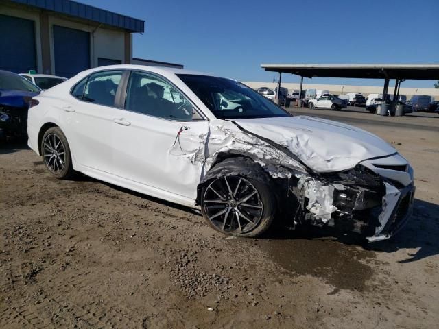 2021 Toyota Camry SE