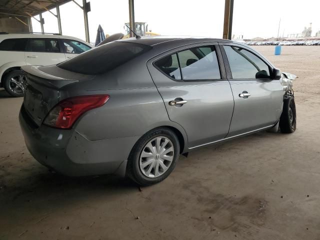 2013 Nissan Versa S