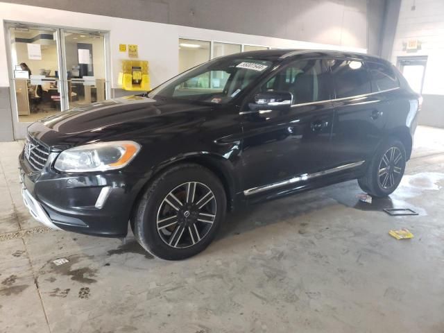 2017 Volvo XC60 T5 Dynamic