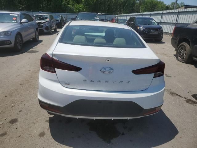 2020 Hyundai Elantra SE