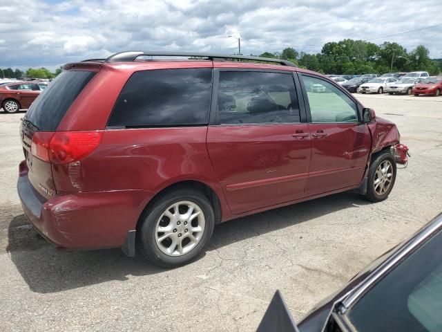 2006 Toyota Sienna XLE