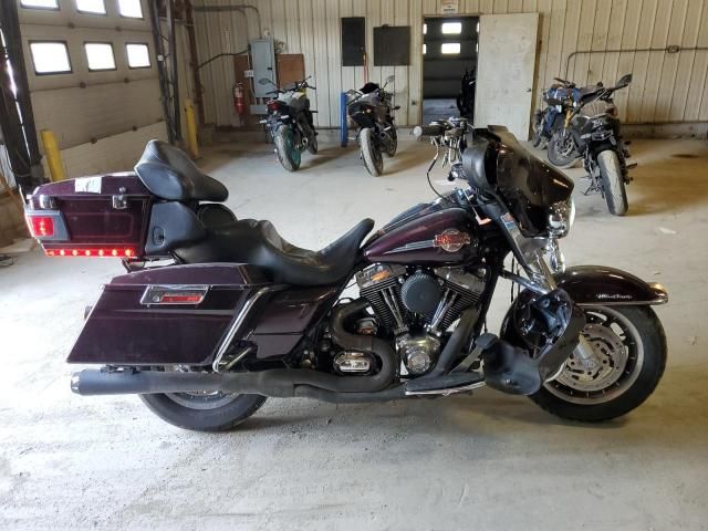 2007 Harley-Davidson Flhtcui