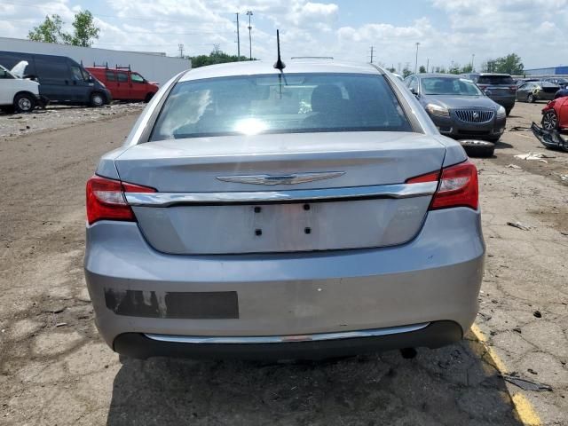 2013 Chrysler 200 LX