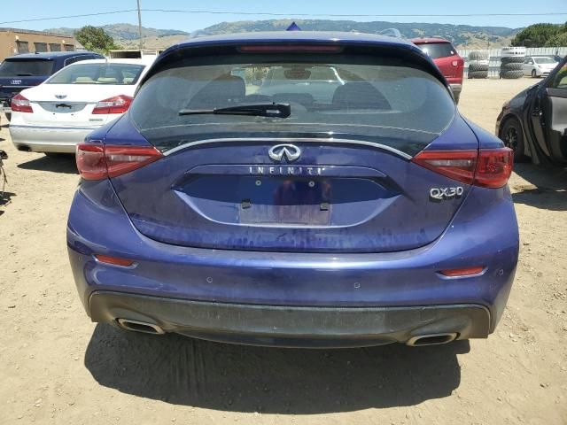 2017 Infiniti QX30 Base