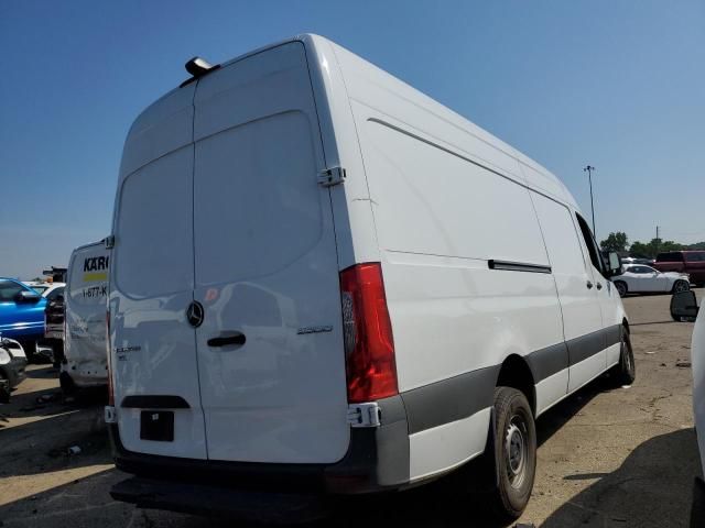 2021 Mercedes-Benz Sprinter 2500