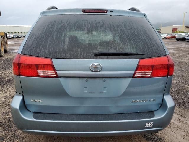 2004 Toyota Sienna XLE