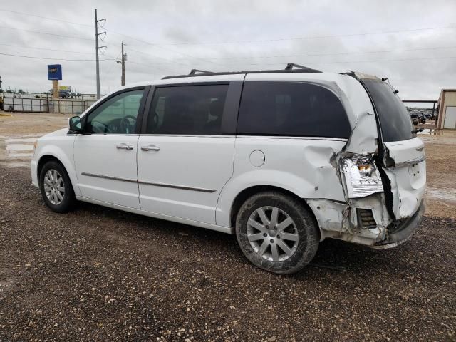 2016 Chrysler Town & Country Touring