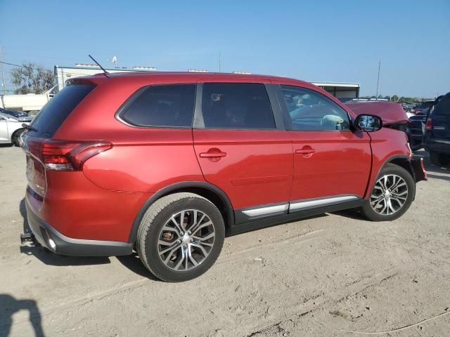 2016 Mitsubishi Outlander SE