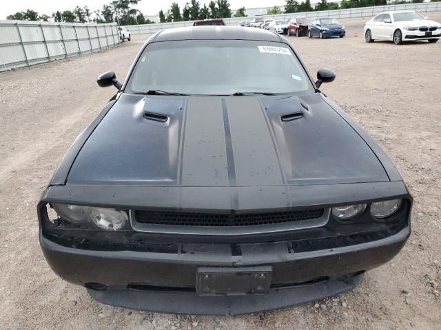 2014 Dodge Challenger SXT