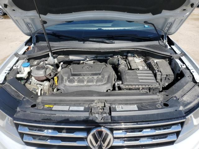 2018 Volkswagen Tiguan SE